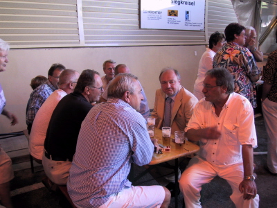 in geselliger Runde ..